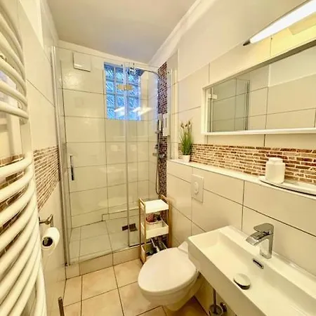 Апартаменты La Dolce - Gemuetliche Oase In Ruhiger Lage Von